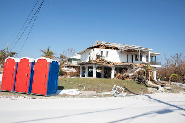 Best Tree Preservation Services  in Combined Locks, WI